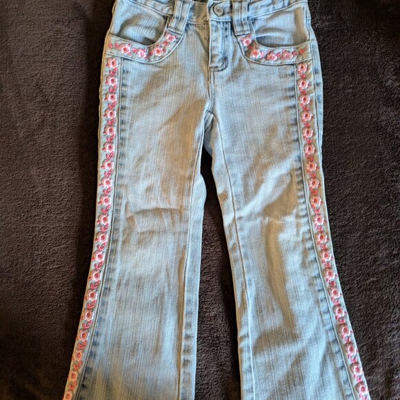 GAP KIDS - GIRL'S 4 EMBROIDERED JEANS - Picture 5 of 6